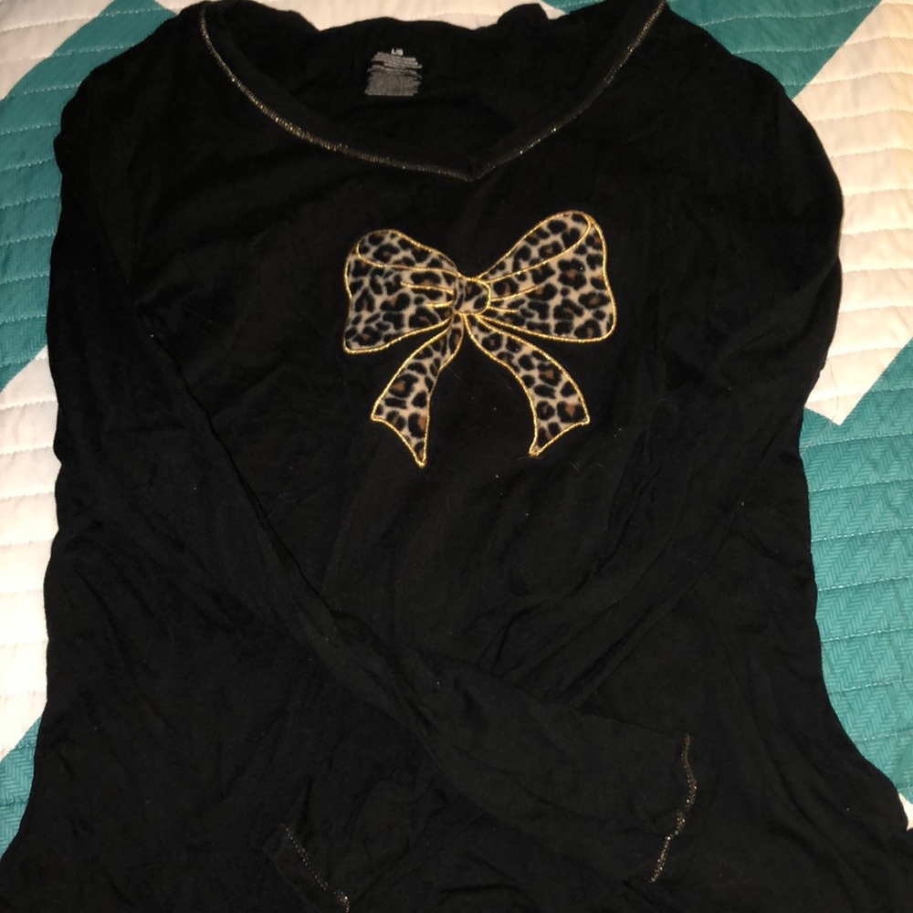 Cute Leopard Print Bow Shirt